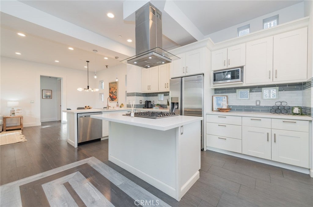 16785 Bayview Drive, Huntington Beach CA 92649 - Photo 13