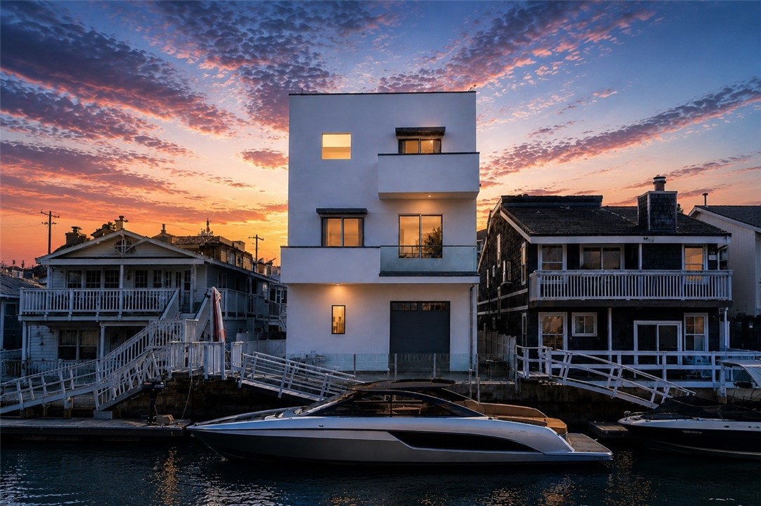 16785 Bayview