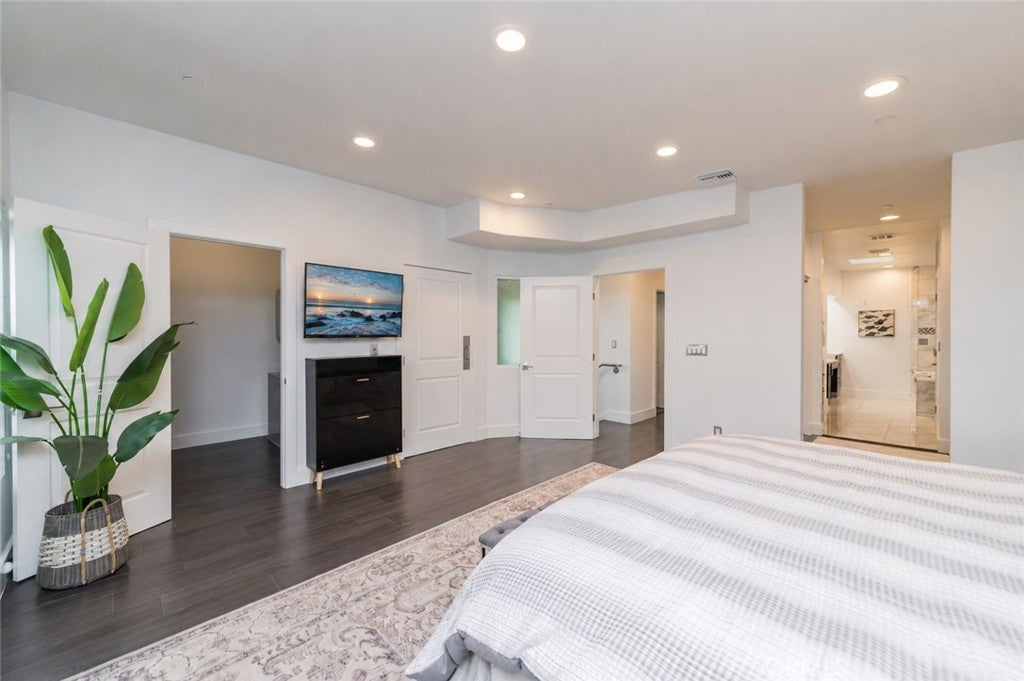 16785 Bayview Drive, Huntington Beach CA 92649 - Photo 37