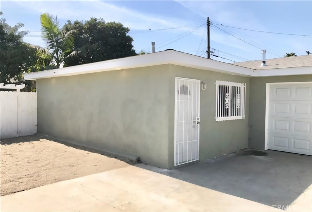 352 W Peach Street