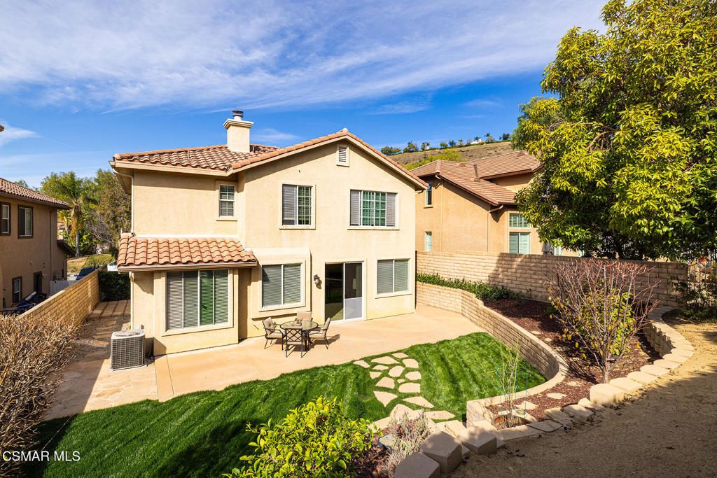 Photo of 2684 Sunshine Valley Court, Simi Valley, CA 93063 (MLS # 225000241)