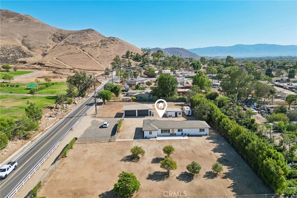 4818 Crestview