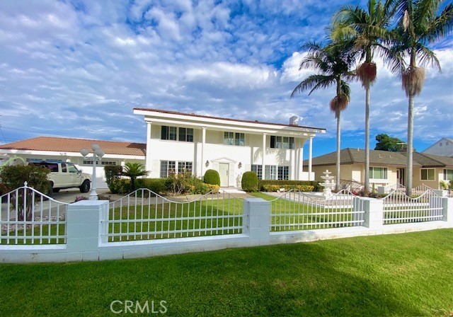 Wonderful single family home located in a cul-De-Sac quiet neighborhood in Garden Grove, on a 9,350 square lot, offers a welcoming atmosphere. The home features three bedrooms and an three full bathrooms. The master bedroom accommodate a walk in closet. The livingroom with a bar leads to the kitchen with plenty of cabinet space, includes refrigerator, stove and a beautiful hood, granite counters, inviting open floor-plan, with a beautiful flooring. Inside laundry. This house is very good for entertaining the large patio is all cemented with a beautiful swimming pool and spa heater with trees around. The house is located near to local entertainment like themed arcades, play centers, and live music venues. Being close to Anaheim, you also have easy access to major attractions, including Disneyland and Angel Stadium. ADU?