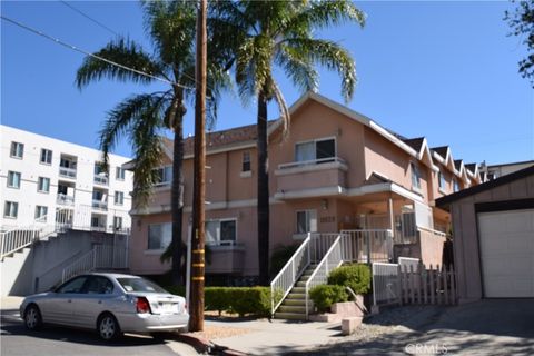 Photo of 10128 Hillhaven Ave, Tujunga, CA 91042 (MLS # GD26074249)