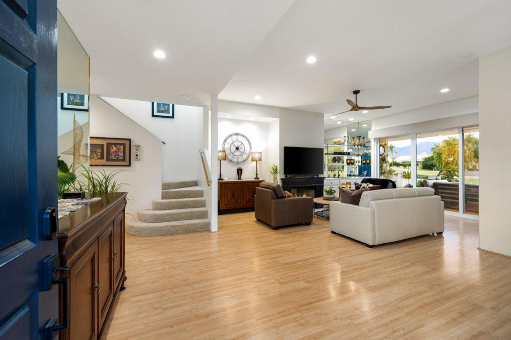 Mission Hills East - Residential