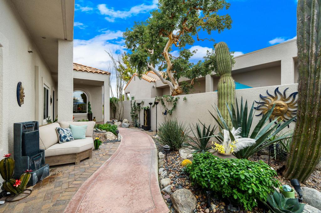 Mission Hills East - Residential