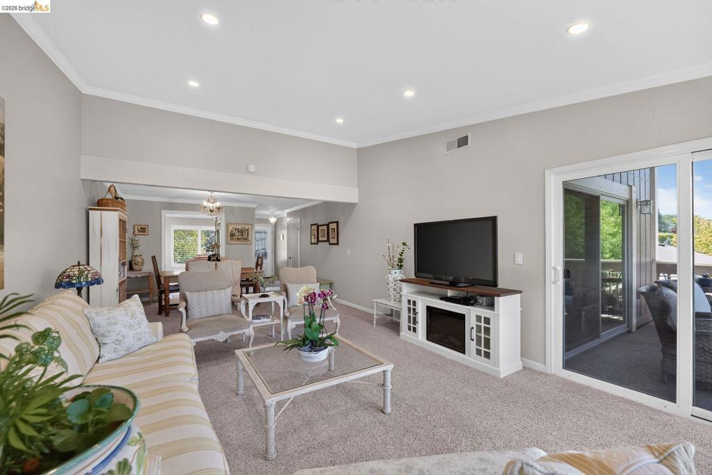 2608 Saklan Indian Drive 3