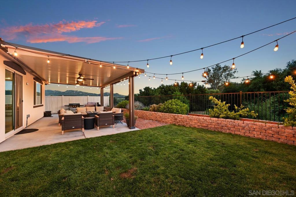 28327 Farm Creek