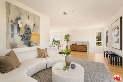 Photo of 11724 Culver Boulevard #12, Los Angeles, CA 90066 (MLS # 26695909)