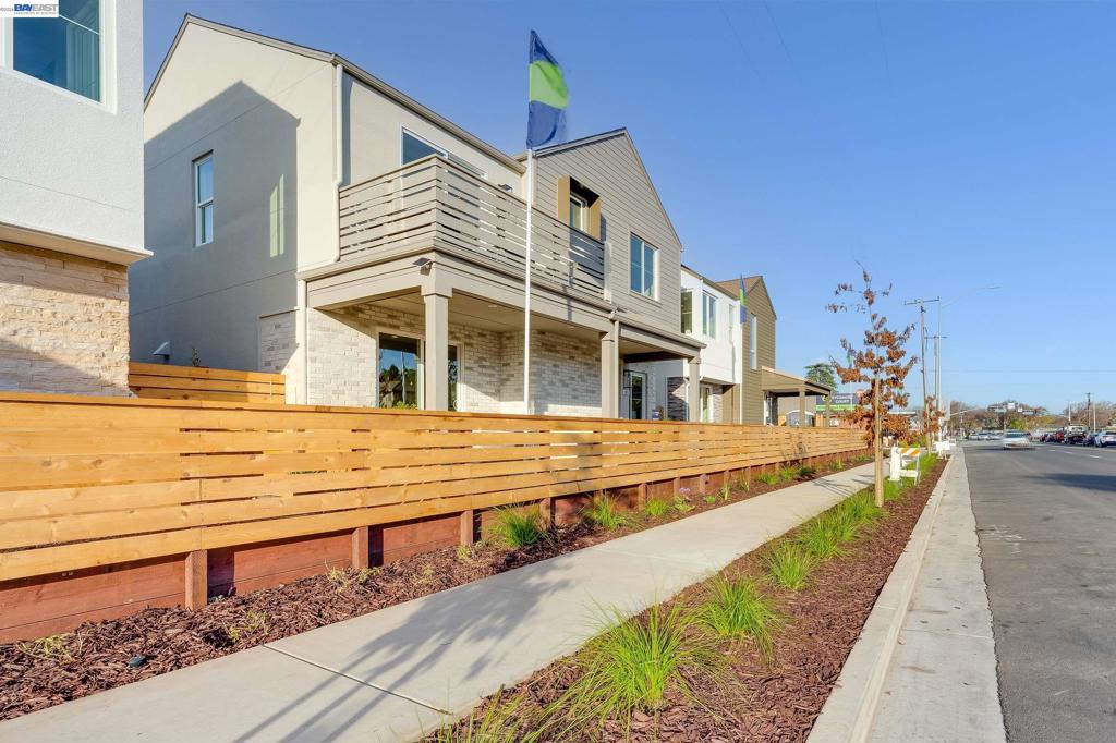 1897 Cook Court Ct, Santa Clara CA 95050