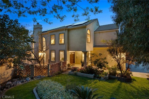 Photo of 334 Lakeside Ave, Redlands, CA 92373 (MLS # IG26215079)