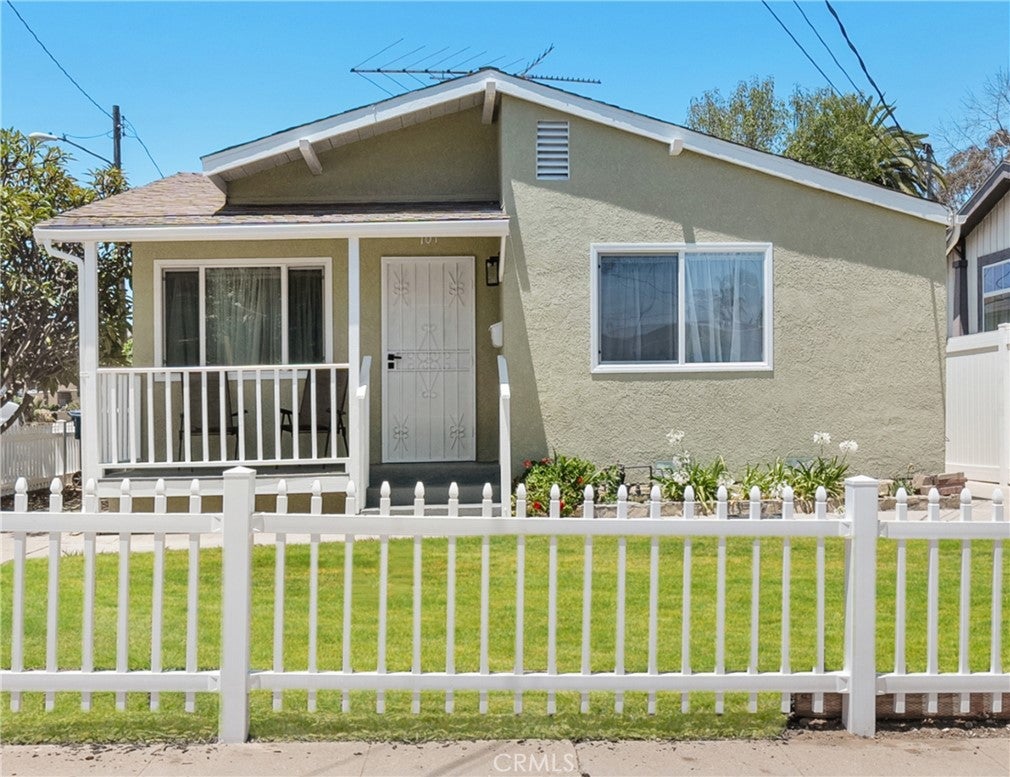 701 Gaffey Place