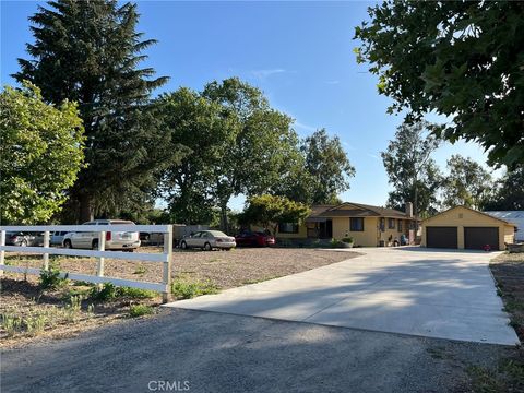 6225 CENTRAL AVE Winton CA 95388