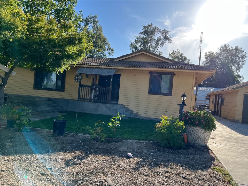 6225 CENTRAL AVE