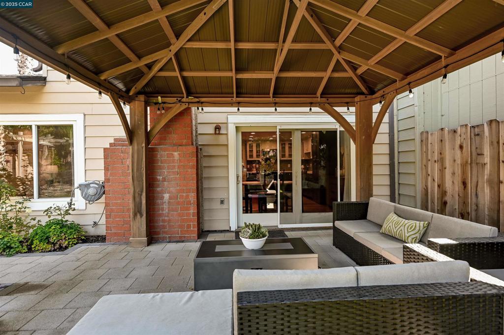 DANVILLE SOUTH - Residential
