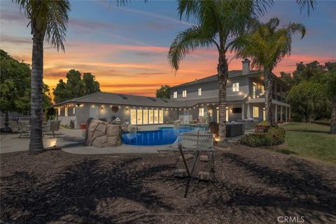 38855 Bella Vista Road Temecula CA 92592