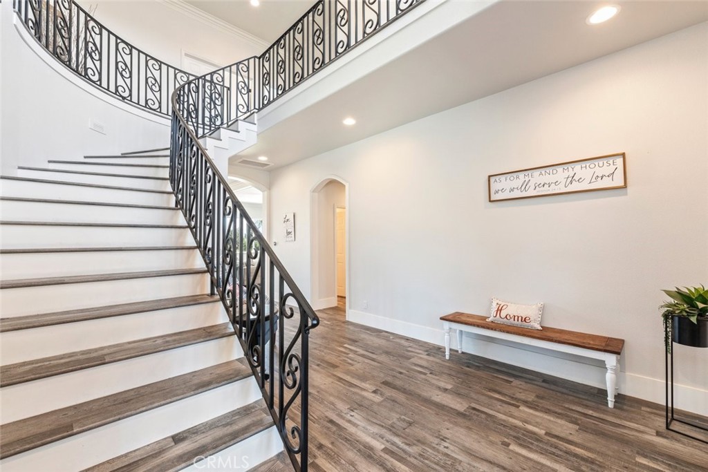 38855 Bella Vista Road
