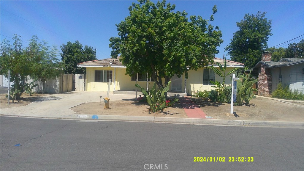 "DISCOVER THIS BEAUTIFUL AND WELL MAINTAINED HOME, situated in a big corner lot with fruit trees all around with a very well maintained back yard, Home featured 2 driveways front and side driveway,, Central air condition, Inside laundry room and much more amenities