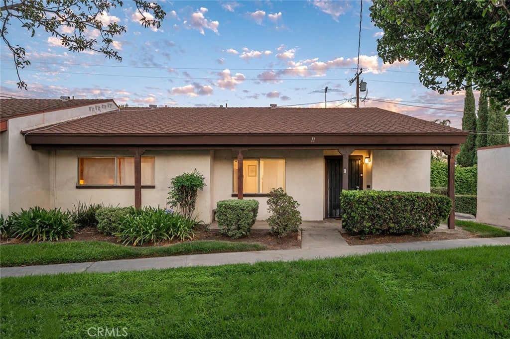 2011 W Katella Avenue 11