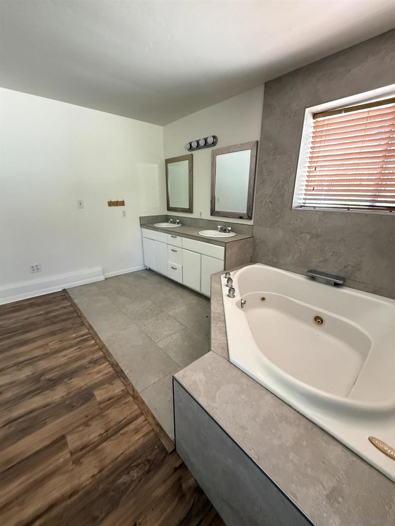 Poway - Residential Lease