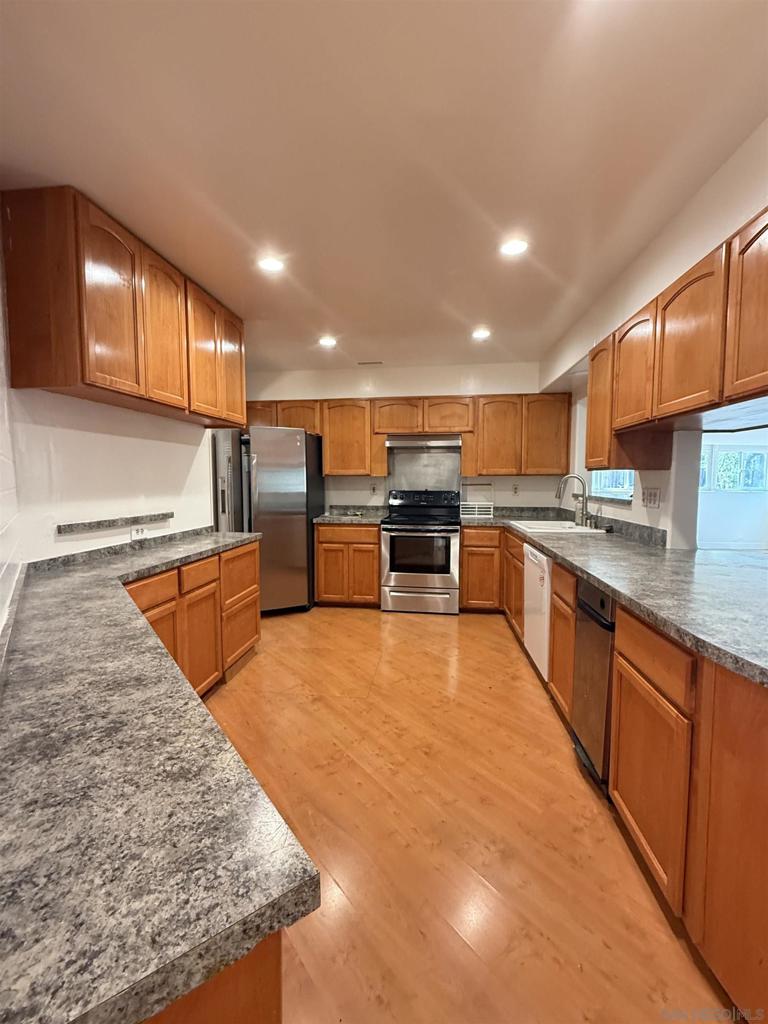 Poway - Residential Lease