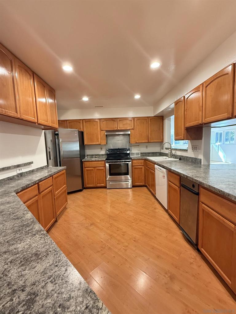 Poway - Residential Lease