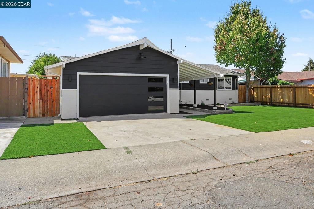 333 Lamont Ct