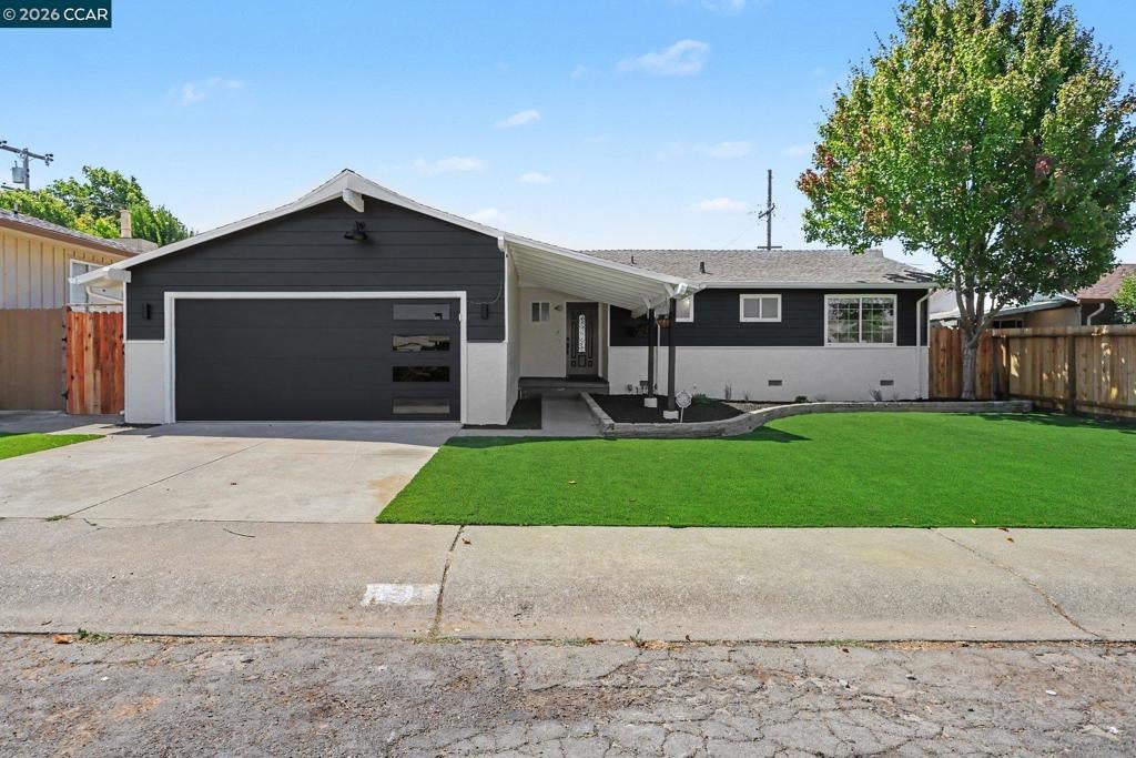 333 Lamont Ct