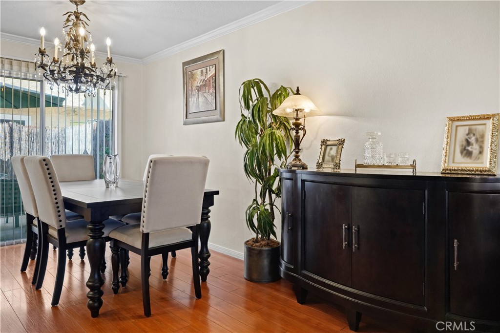 17041 Roscoe Boulevard 3