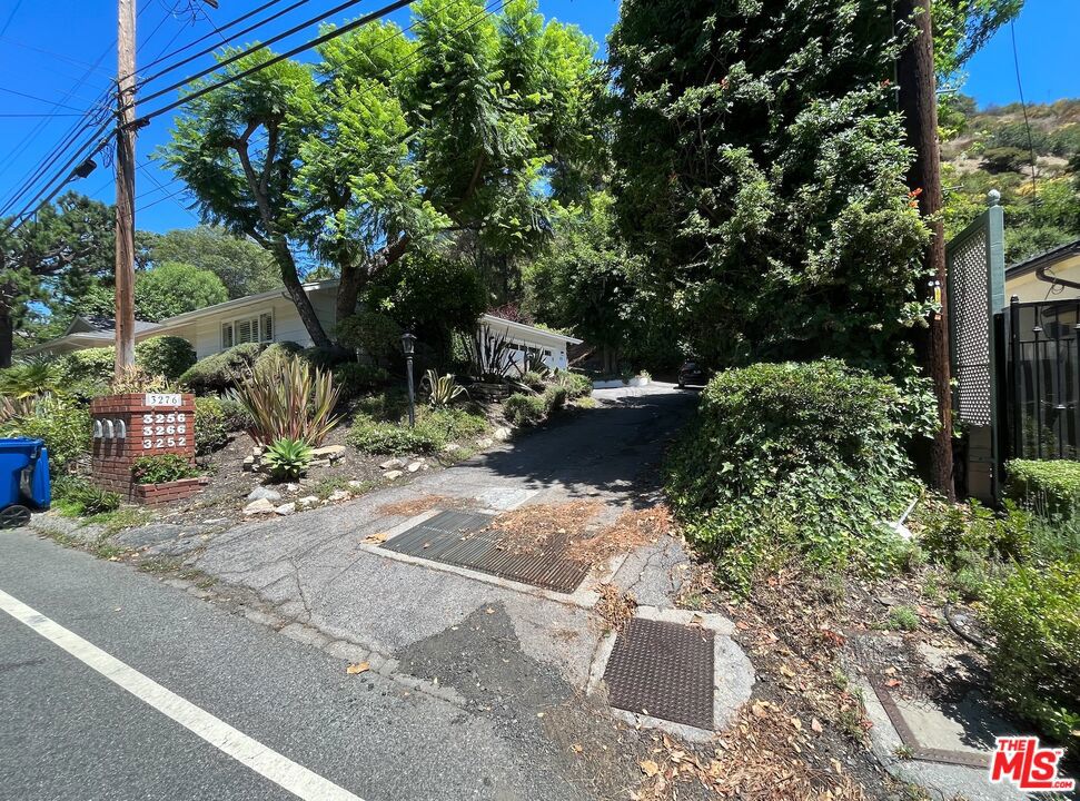 0 Mandeville Canyon Road