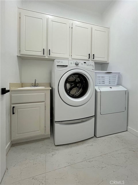 Tiny photo for 1061 San Dimas, Palm Springs, CA 92262 (MLS # IG26221122)