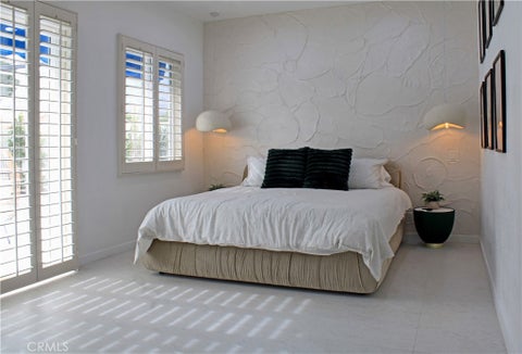 Tiny photo for 1061 San Dimas, Palm Springs, CA 92262 (MLS # IG26221122)