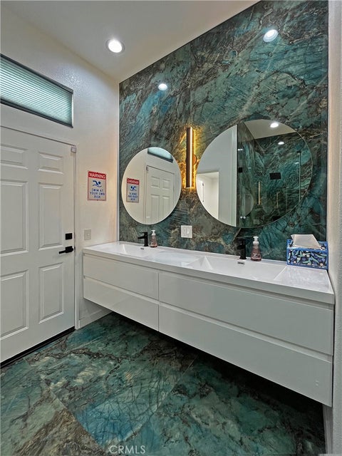 Tiny photo for 1061 San Dimas, Palm Springs, CA 92262 (MLS # IG26221122)