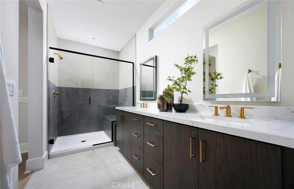 175 Moody, Irvine CA 92618 - Photo 11