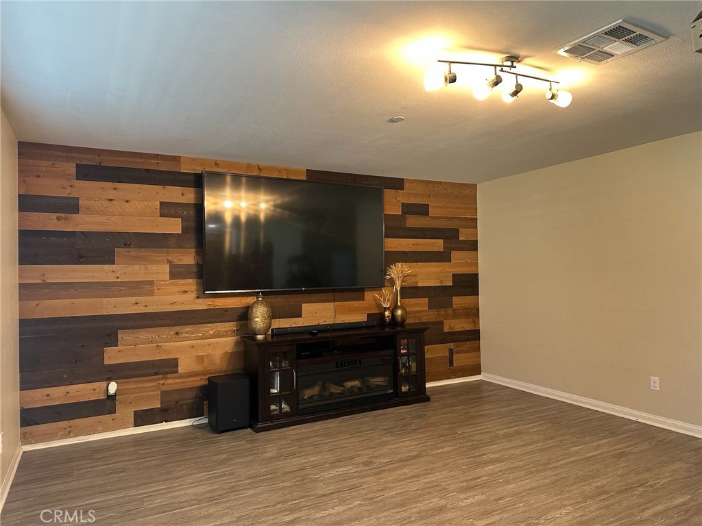 653 Suukat Court