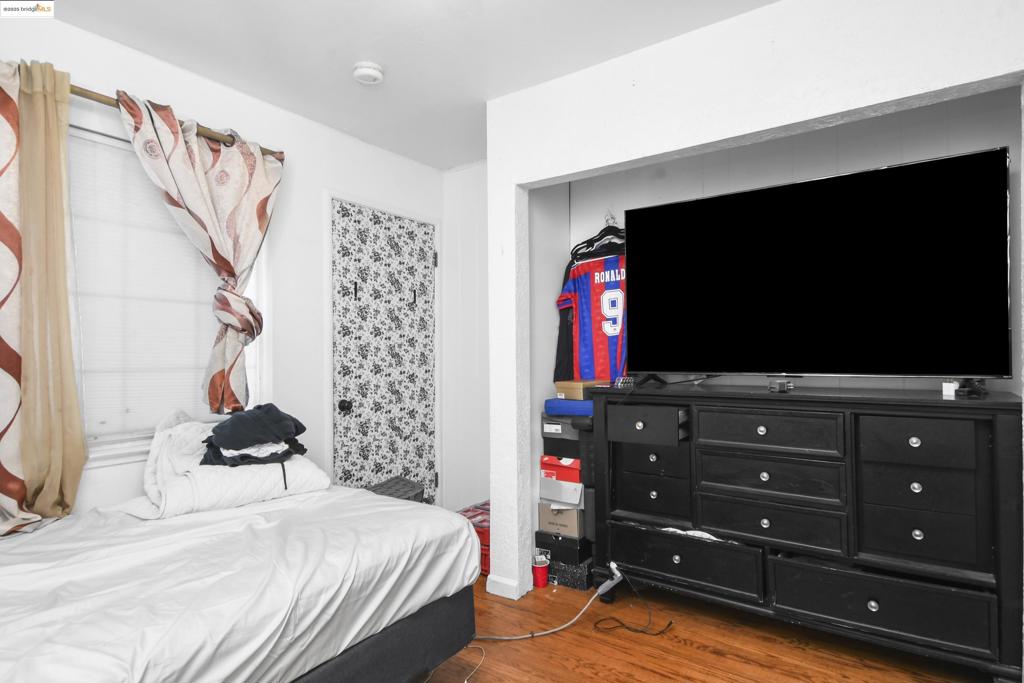 RICHMOND - Residential