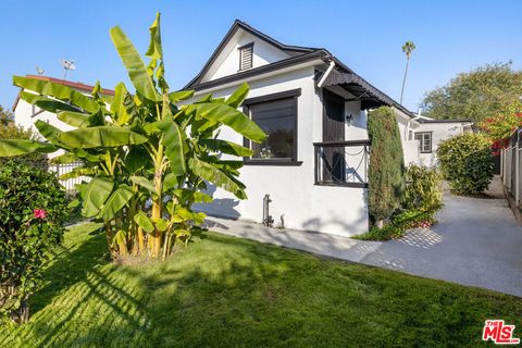 Photo of 1222 N Virgil Avenue, Los Angeles, CA 90029 (MLS # 25623135)