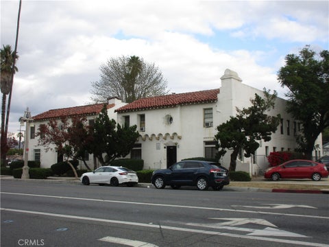 Photo of 3260 MAIN ST, Riverside, CA 92501 (MLS # IV26111809)