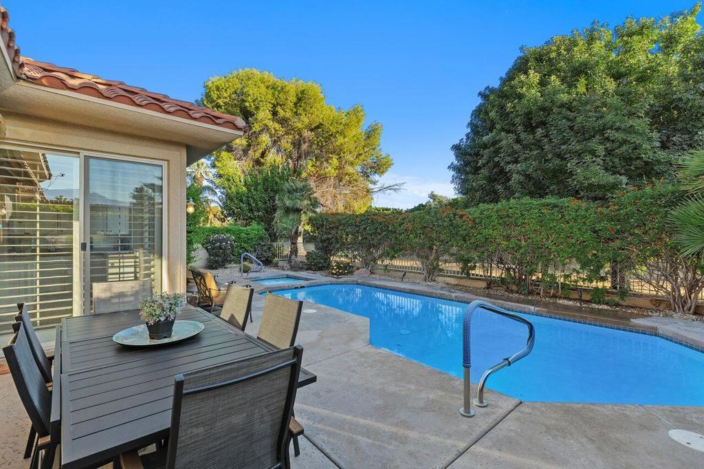 Rancho Mirage C.C. - Residential