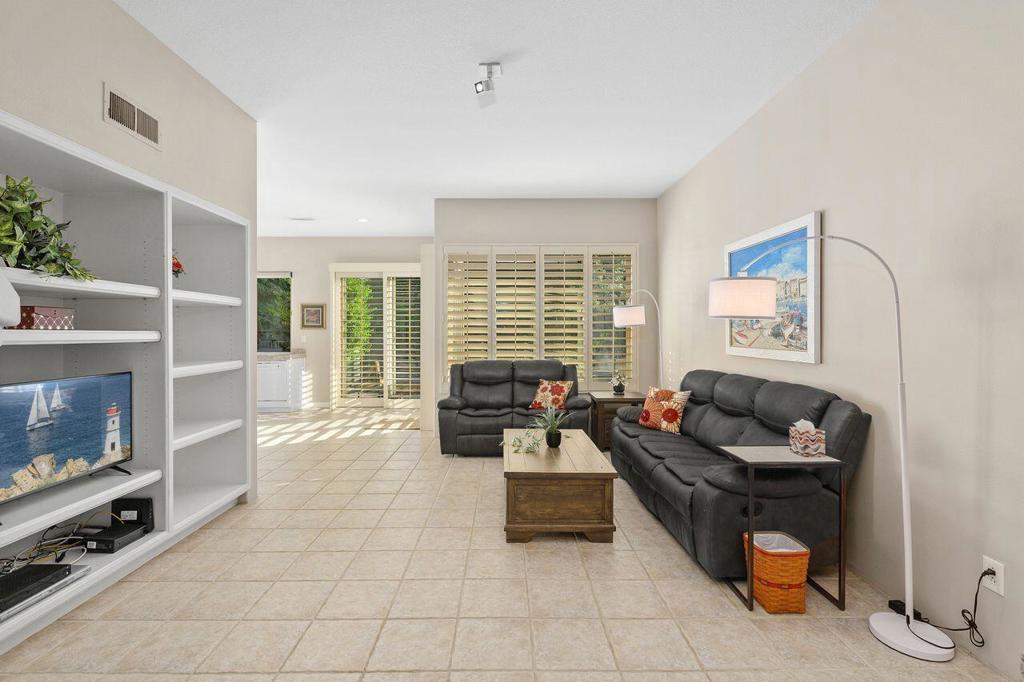 Rancho Mirage C.C. - Residential