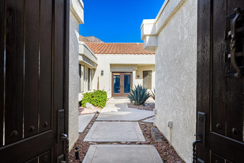 Santa Rosa Cove Coun - Residential