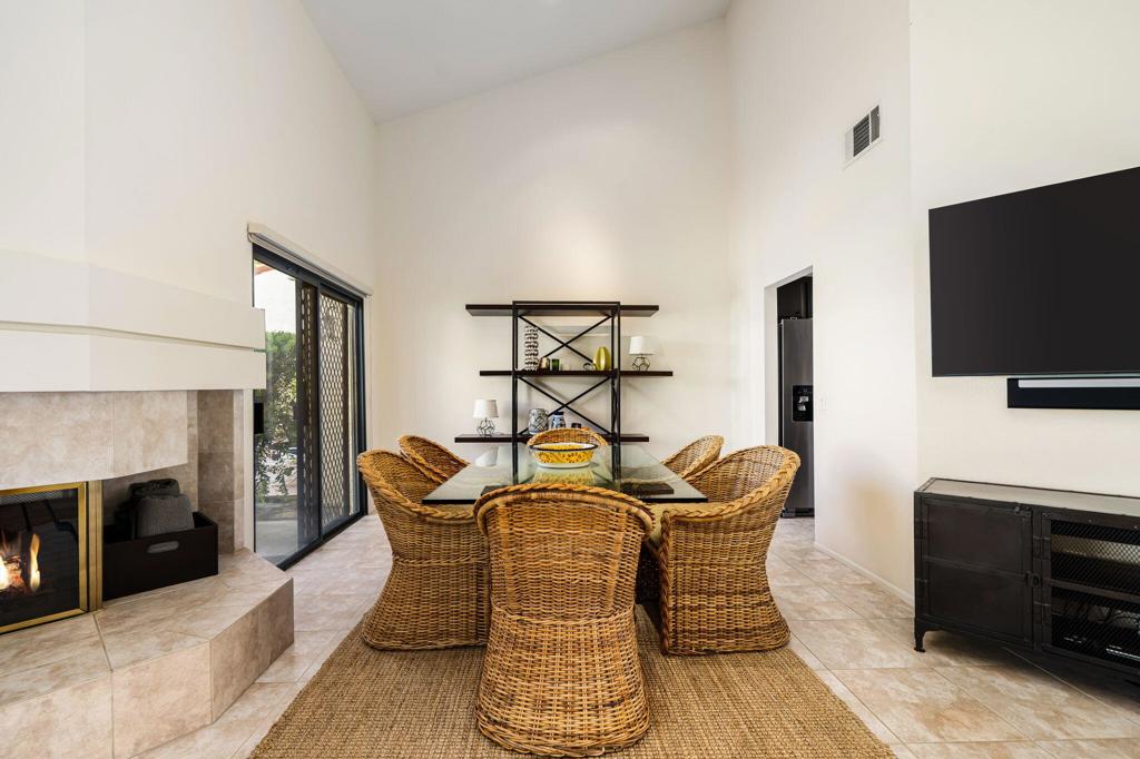 Santa Rosa Cove Coun - Residential