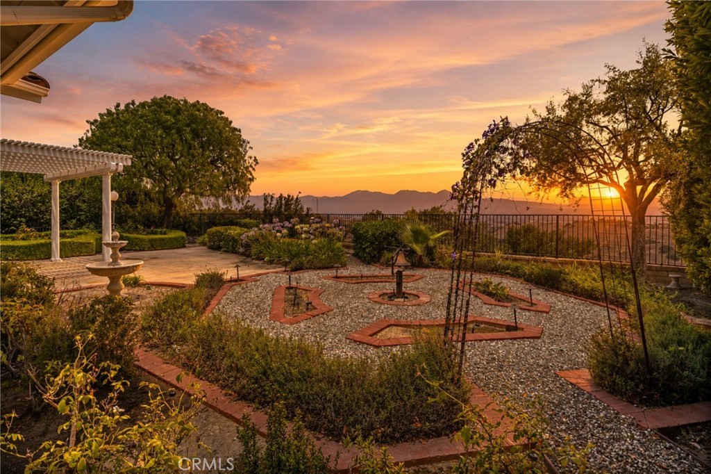 15971 Ranch House Rd