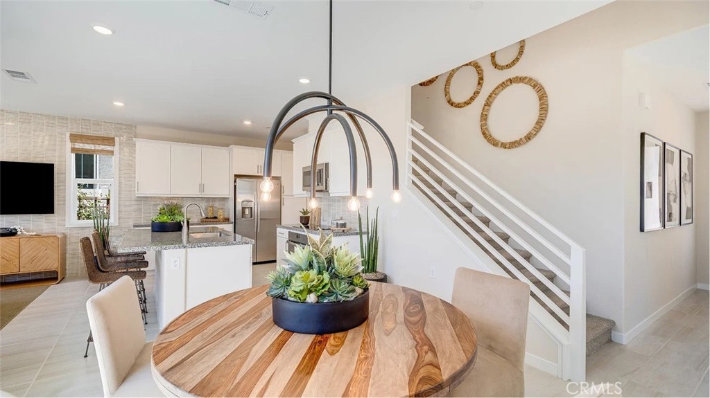 2653 E Hyde Paseo