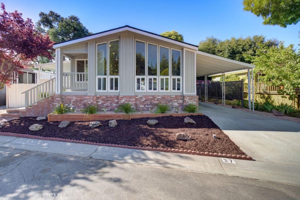 Properties 1 37 Via Santa Barbara 37