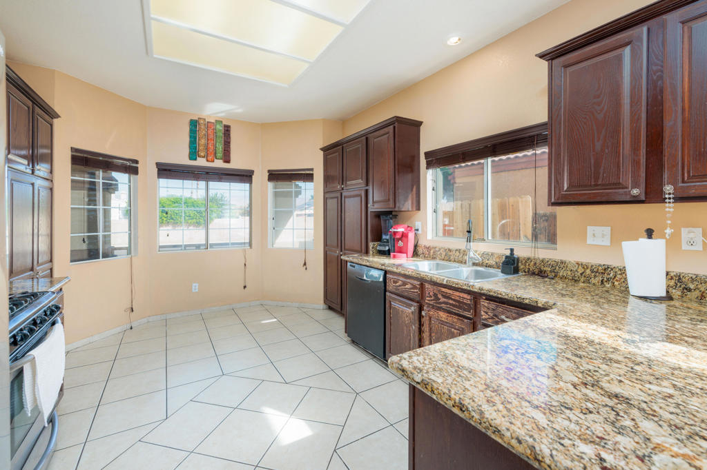 Palm Meadows - Residential