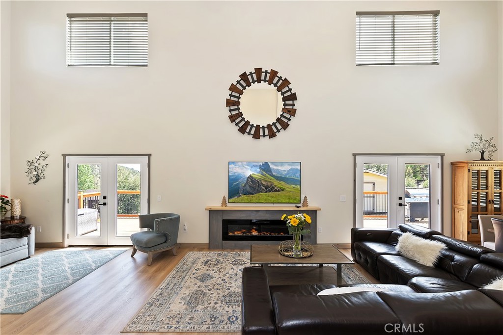 1215 Valley View Drive