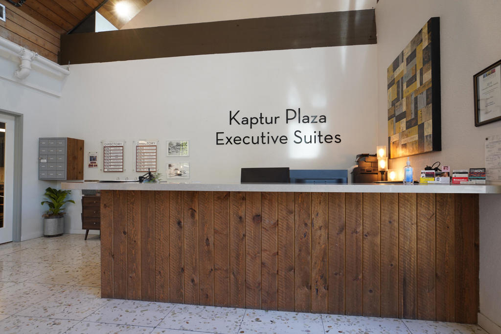 600 750 Tahquitz Canyon Way