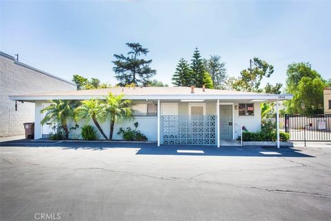 Photo of 1262 Harvard Avenue, Claremont, CA 91711 (MLS # CV26046321)
