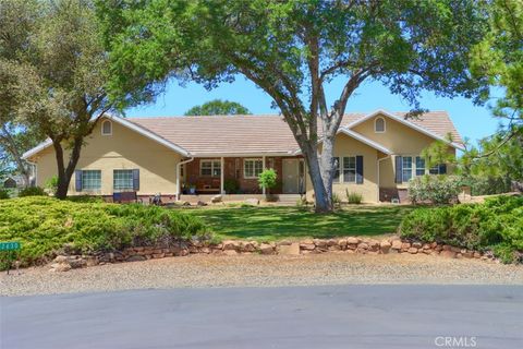Photo of 2630 Oak Woods Court, Catheys Valley, CA 95306 (MLS # MP25124104) Photo of 2630 Oak Woods Court, Catheys Valley, CA 95306 (MLS # MP25124104)